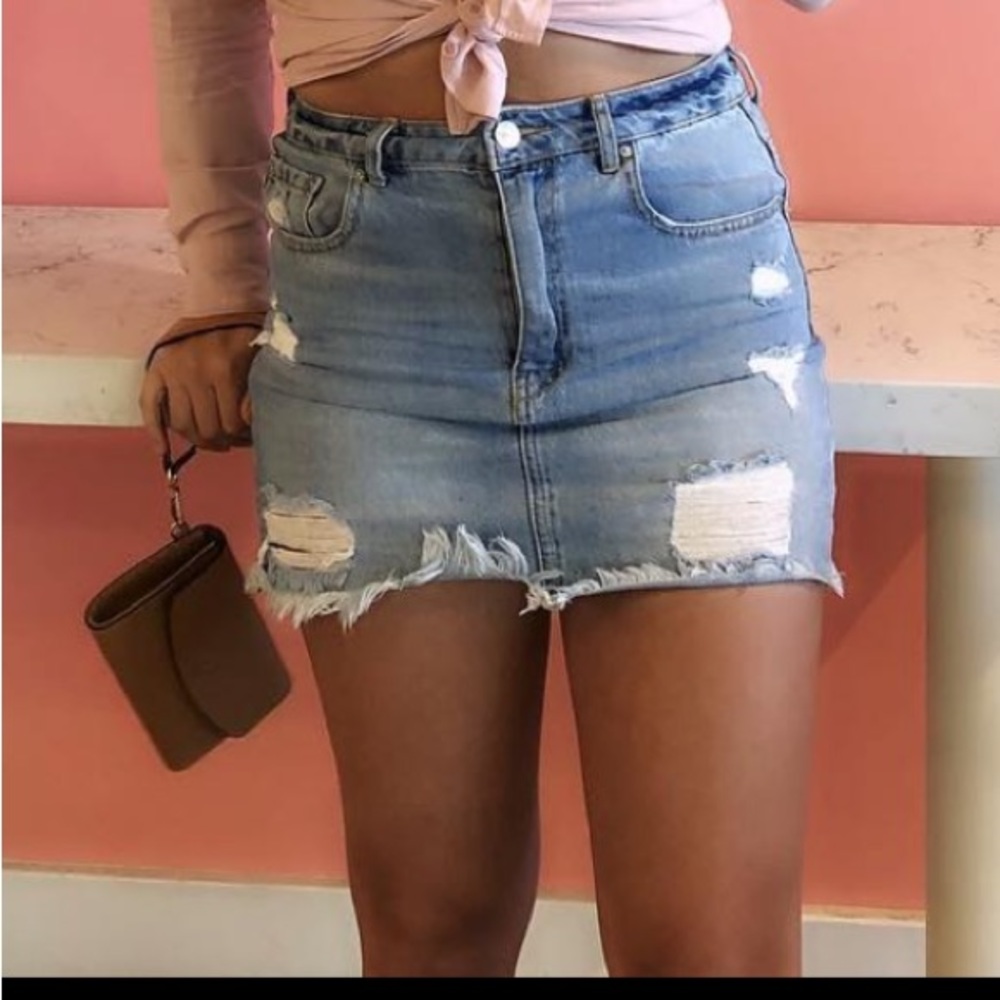 Denim skirt. Light wash size s